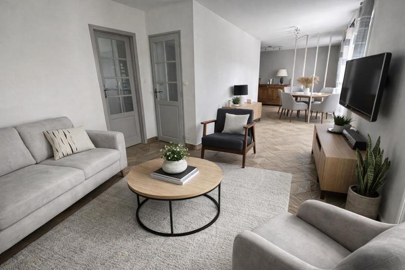 Maison - 140 m² - 6 pièces