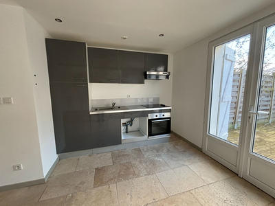 Immeuble - 14 pièces