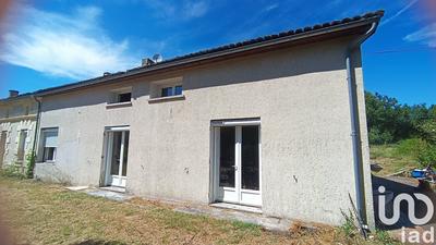 Maison - 226 m² - 7 pièces