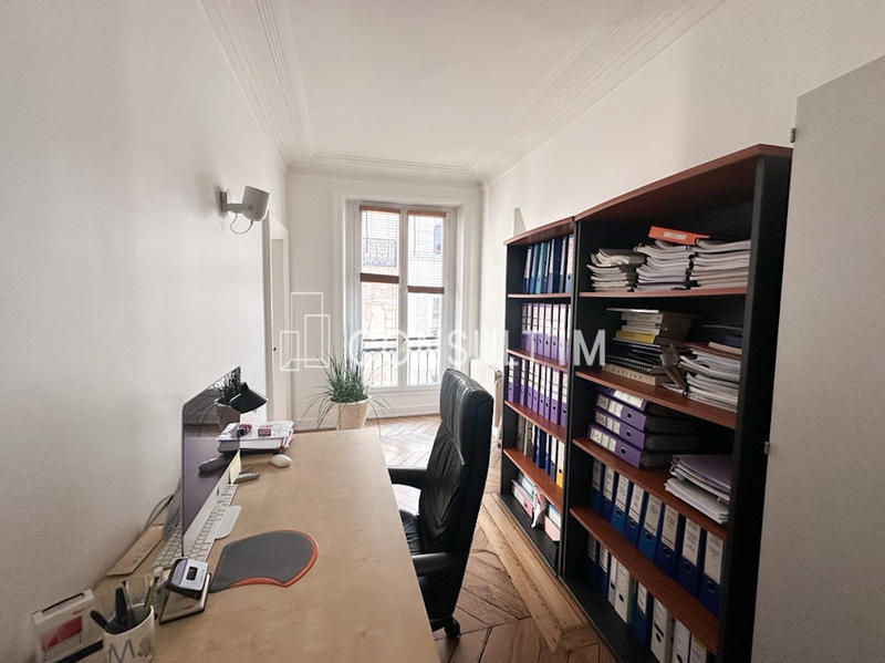Bureau - 115 m²