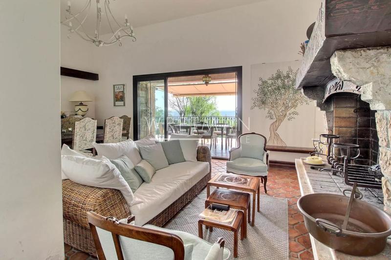 Villa - 111 m² - 5 pièces