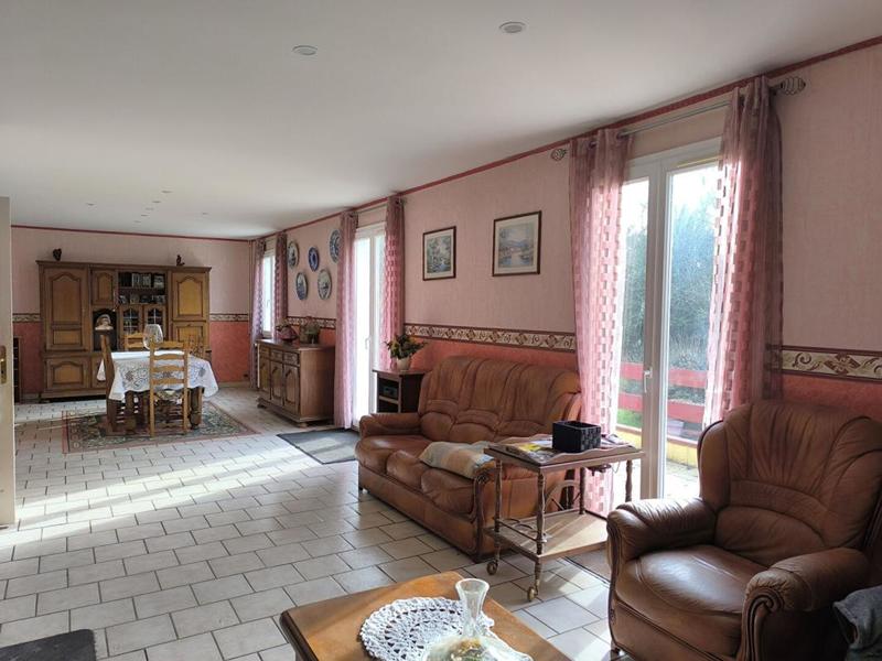 Maison - 147 m² - 6 pièces