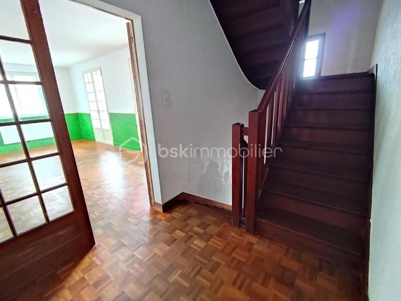 Local commercial - 388 m² - 7 pièces