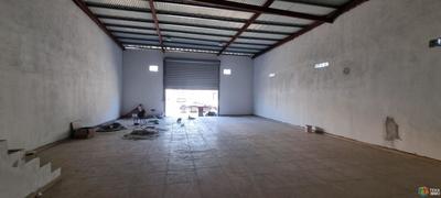 Local commercial - 391 m² - 1 pièce