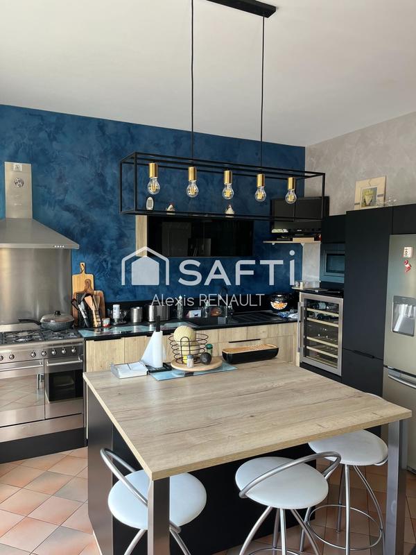 Maison - 146 m² - 5 pièces