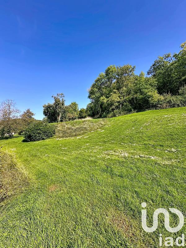 Maison - 238 m² - 8 pièces