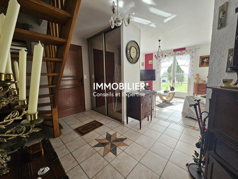 Viager - Maison - 140 m² - 6 pièces