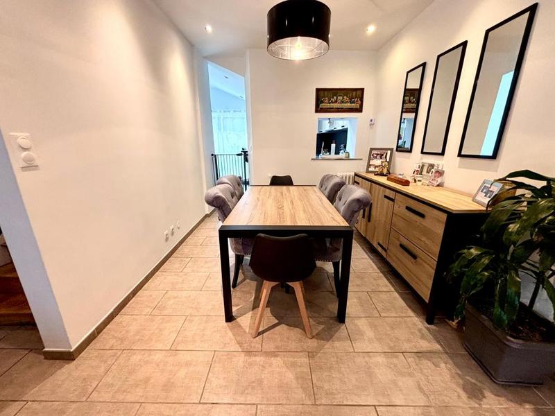 Maison - 107 m² - 4 pièces