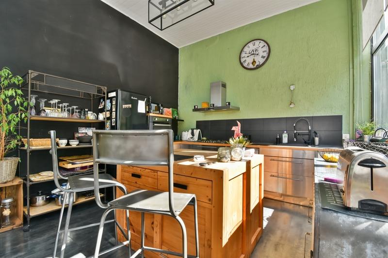 Propriété - 330 m² - 13 pièces