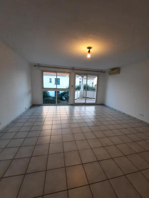 Appartement - 77 m² - 3 pièces