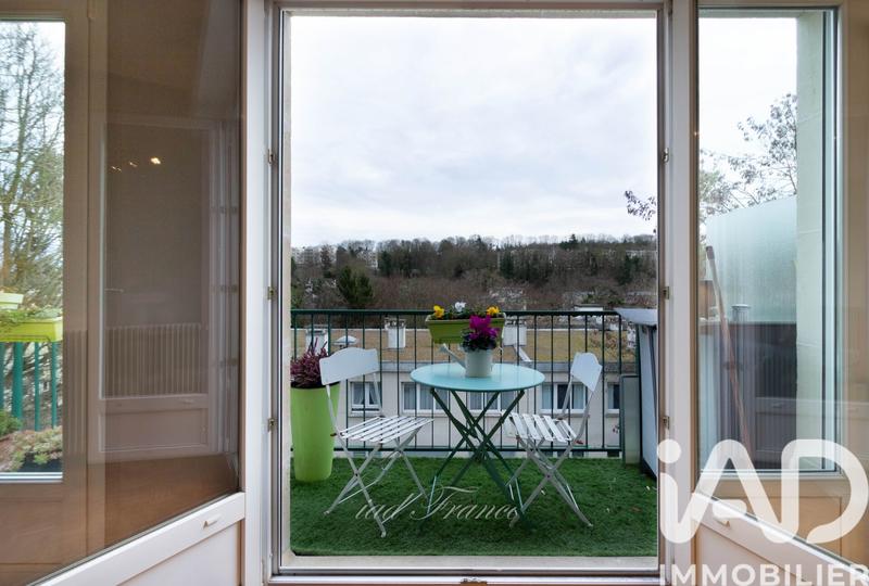 Appartement - 100 m² - 5 pièces