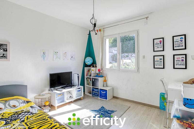 Maison - 101 m² - 4 pièces