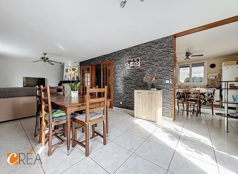 Maison - 95 m² - 5 pièces