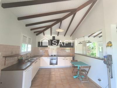 Villa - 180 m² - 5 pièces