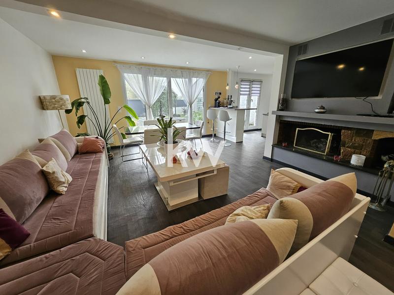 Maison - 127 m² - 7 pièces