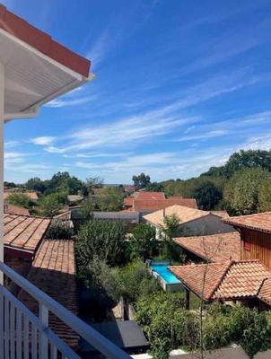 Appartement - 104 m² - 4 pièces