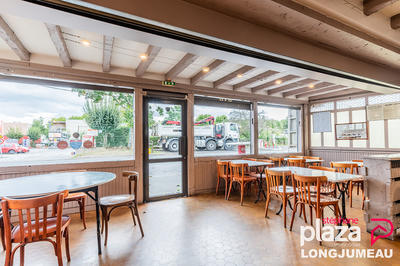 Fonds de commerce - 750 m²