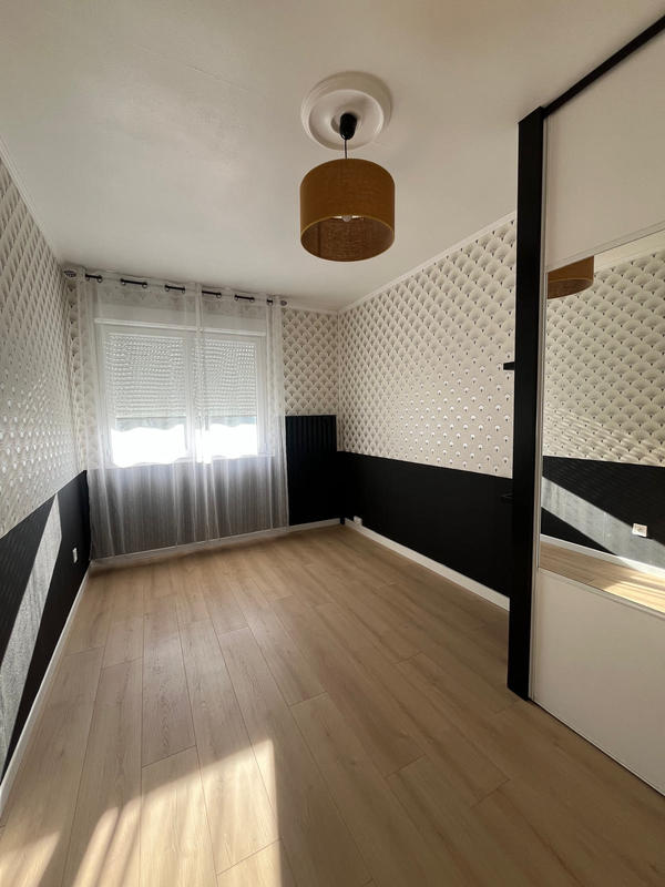 Maison - 83 m² - 4 pièces