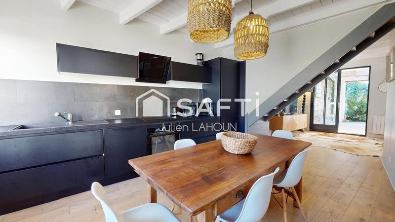 Maison - 95 m² - 4 pièces