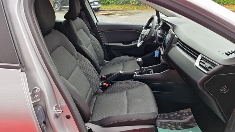 Renault Clio V Blue Dci 100 - 21n Business