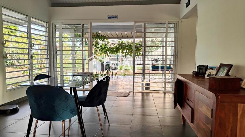 Maison - 110 m² - 4 pièces