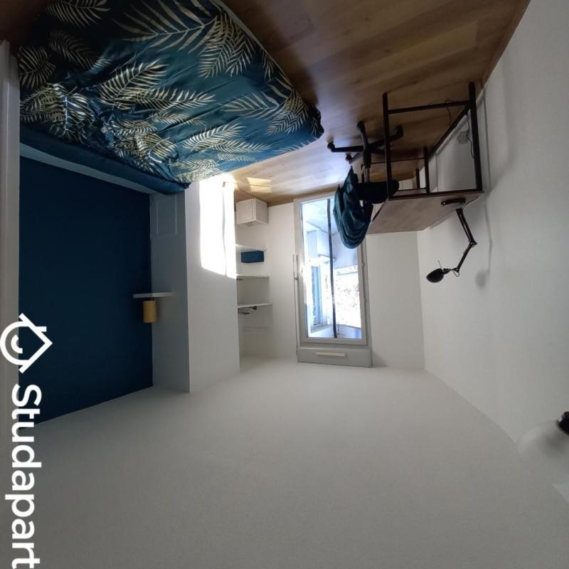 Chambre - 11 m² - 1 pièce