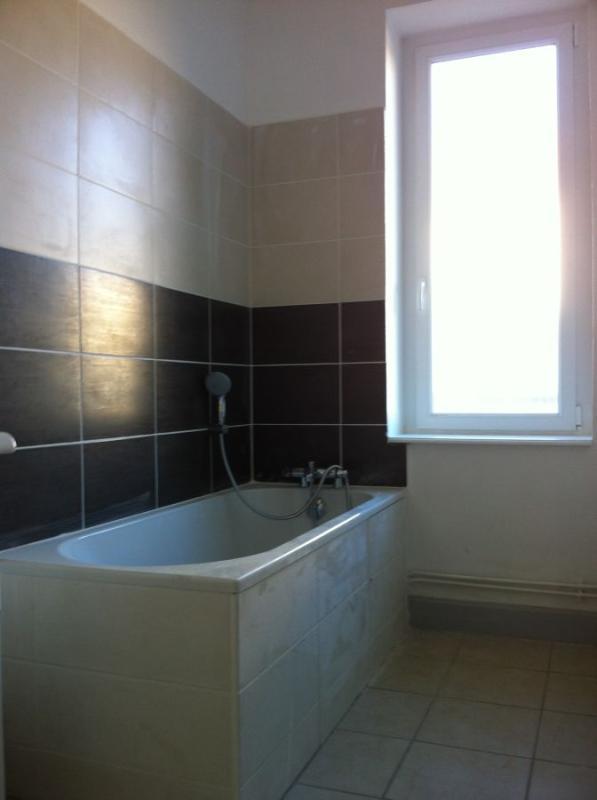 Appartement - 90 m² - 3 pièces