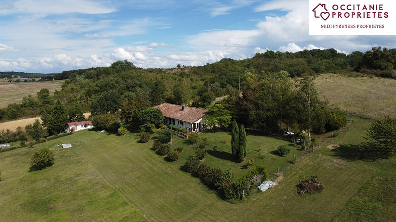 Maison de campagne - 180 m² - 4 pièces