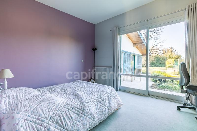 Villa - 320 m² - 9 pièces