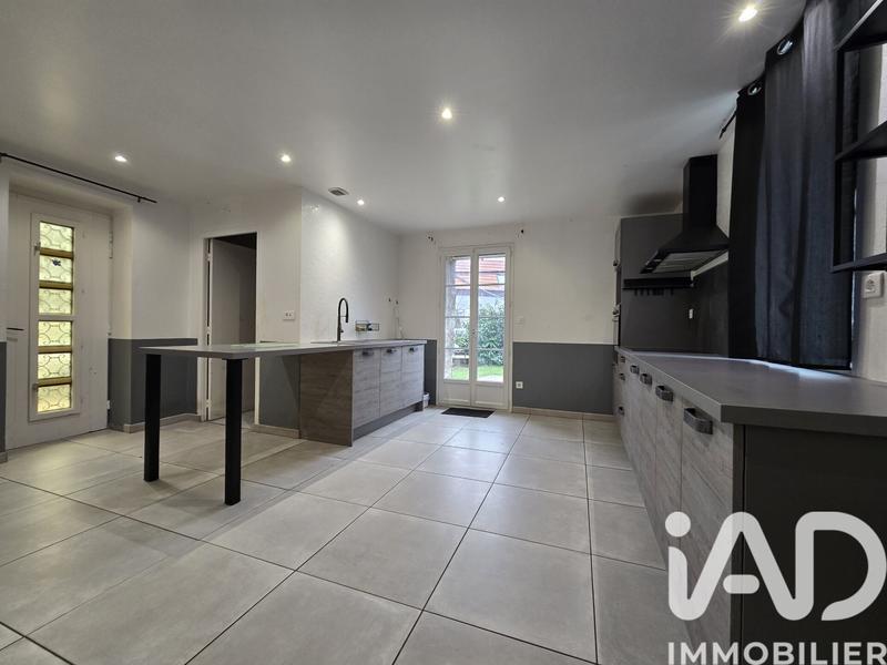 Maison de village - 108 m² - 5 pièces