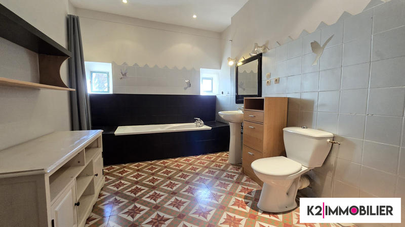 Maison - 143 m² - 4 pièces