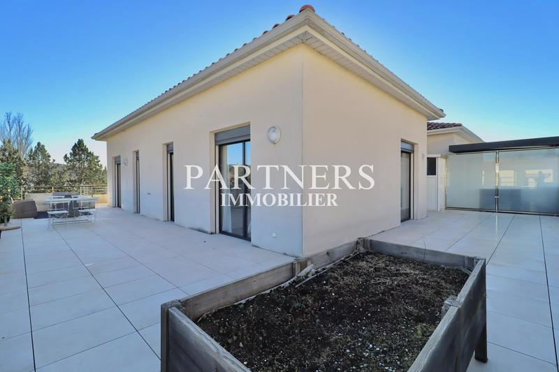 Appartement - 57 m² - 2 pièces