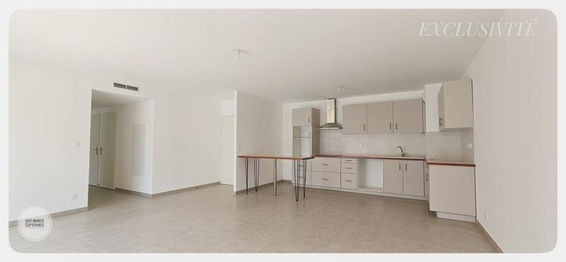 Appartement - 77 m² - 3 pièces