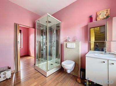 Maison - 157 m² - 4 pièces