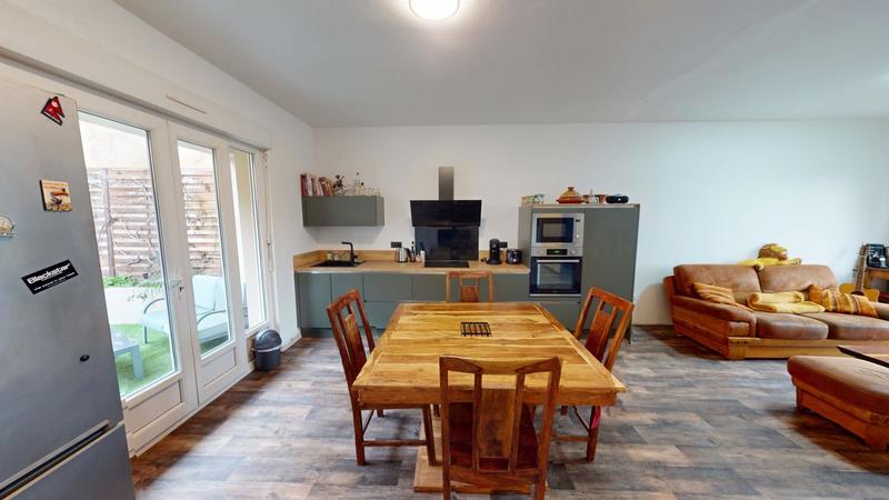 Maison - 88 m² - 3 pièces