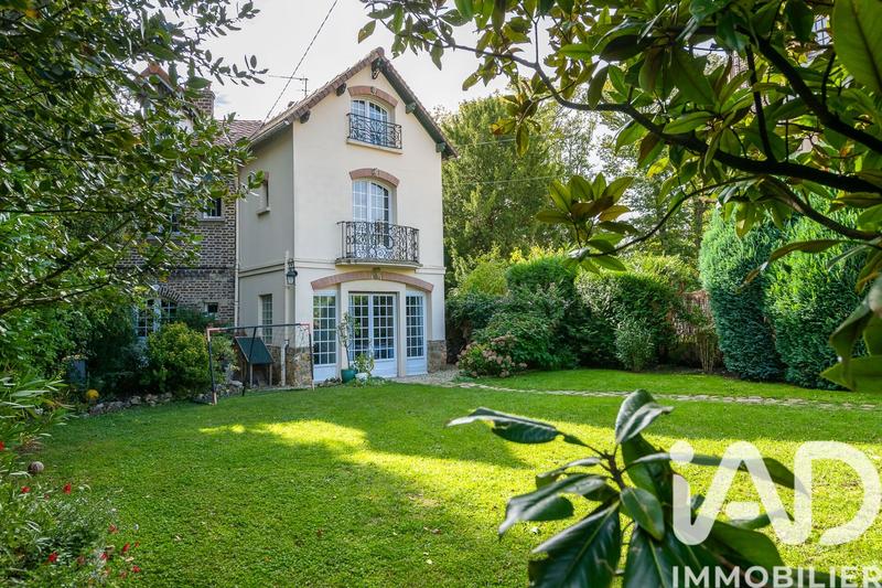 Maison - 145 m² - 7 pièces