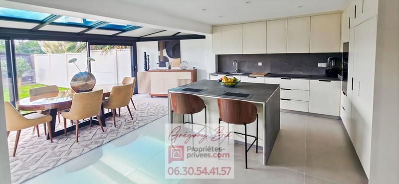 Maison - 95 m² - 4 pièces