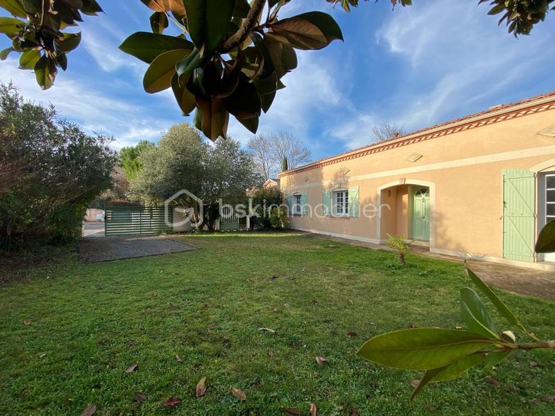 Maison traditionnelle - 110 m² - 4 pièces