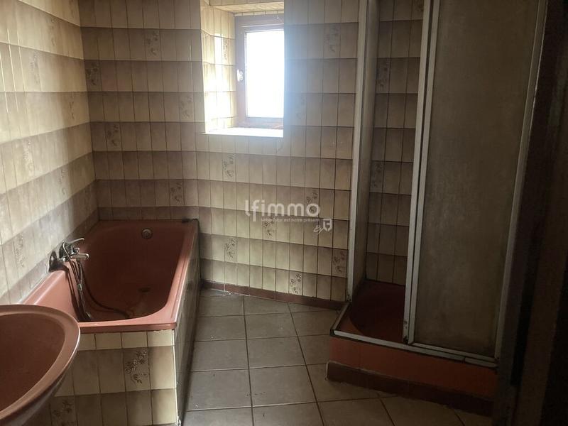 Corps de ferme - 140 m² - 5 pièces