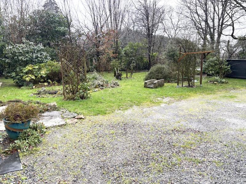 Maison - 110 m² - 6 pièces