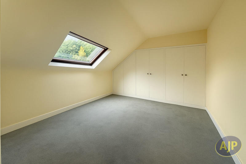 Maison - 91 m² - 6 pièces