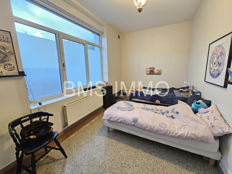 Appartement - 80 m² - 3 pièces