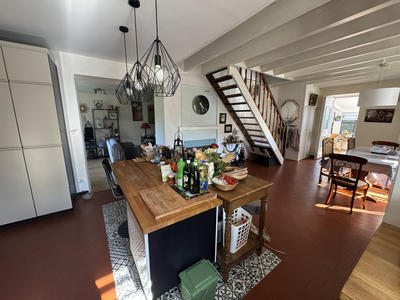 Maison - 120 m² - 6 pièces