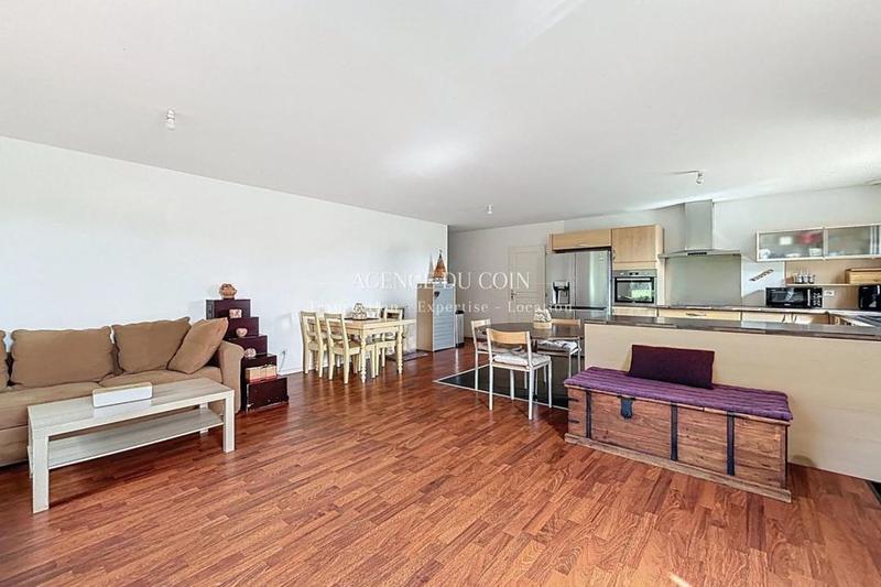 Villa - 101 m² - 4 pièces