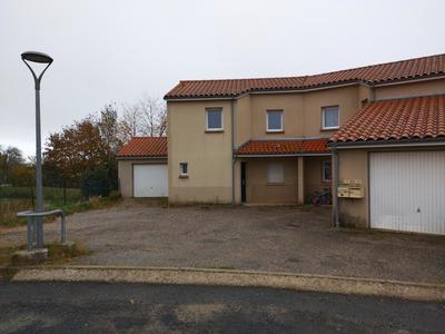 Appartement - 90 m² - 4 pièces