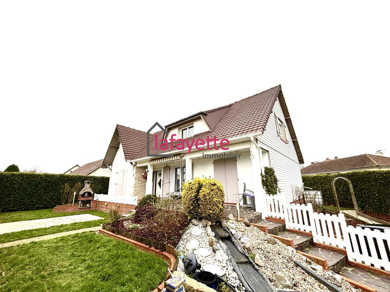 Maison - 191 m² - 6 pièces