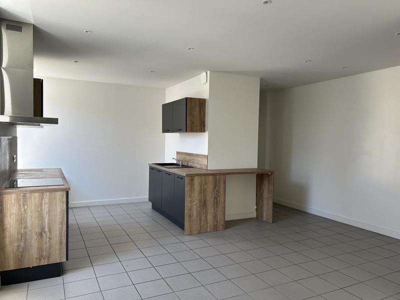 Appartement - 82 m² - 4 pièces