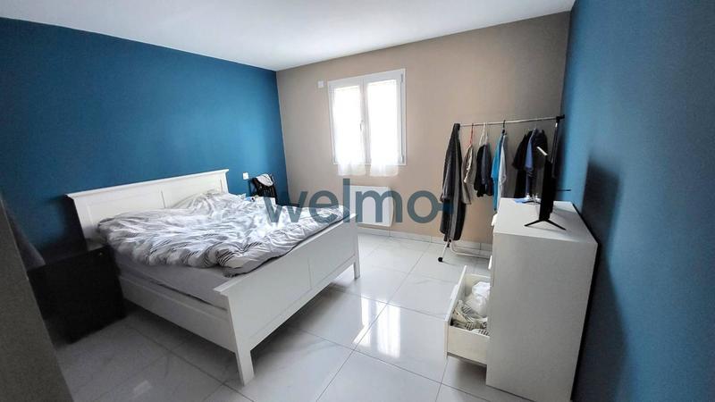 Maison - 210 m² - 8 pièces