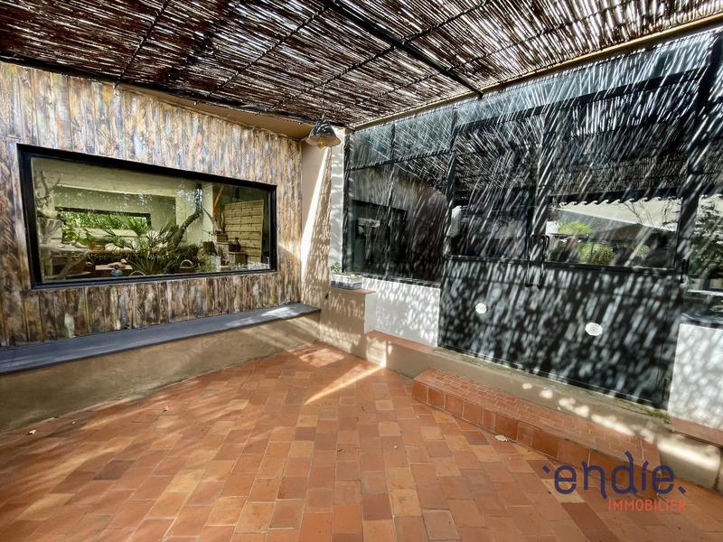 Fonds de commerce - 223 m²