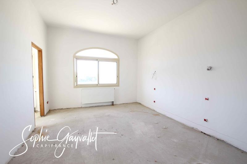 Maison - 550 m² - 9 pièces